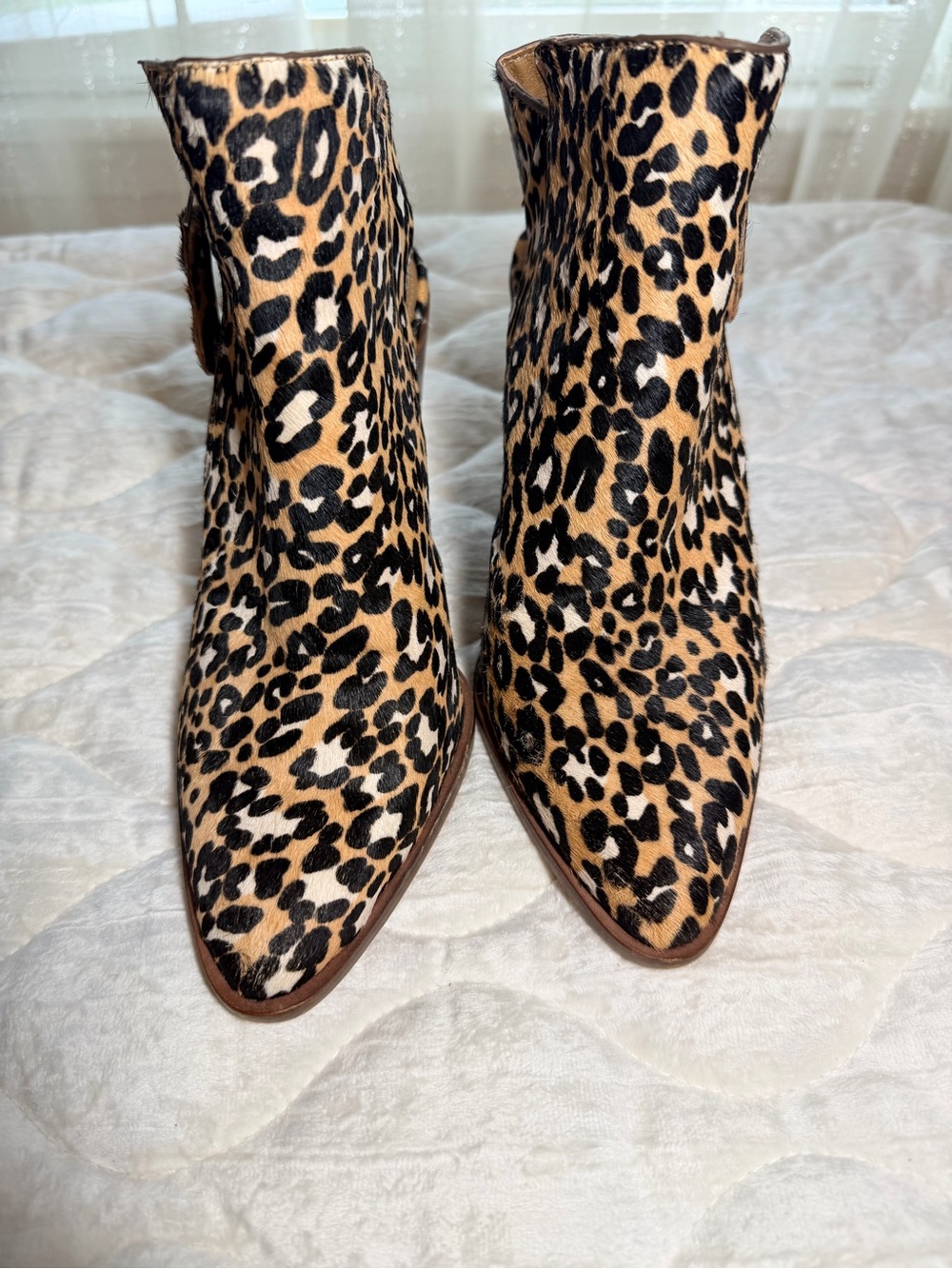 Gianni Bini Leopard Calf Hair Leather Ankle Booties 8.5M